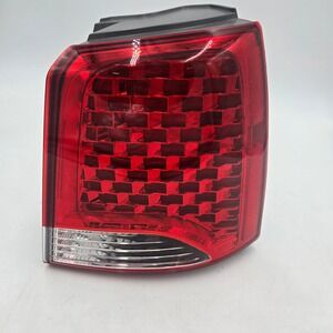 11-13 Kia Sorento RH Passenger Outer Quarter Panel Tail Light Halogen P753U000